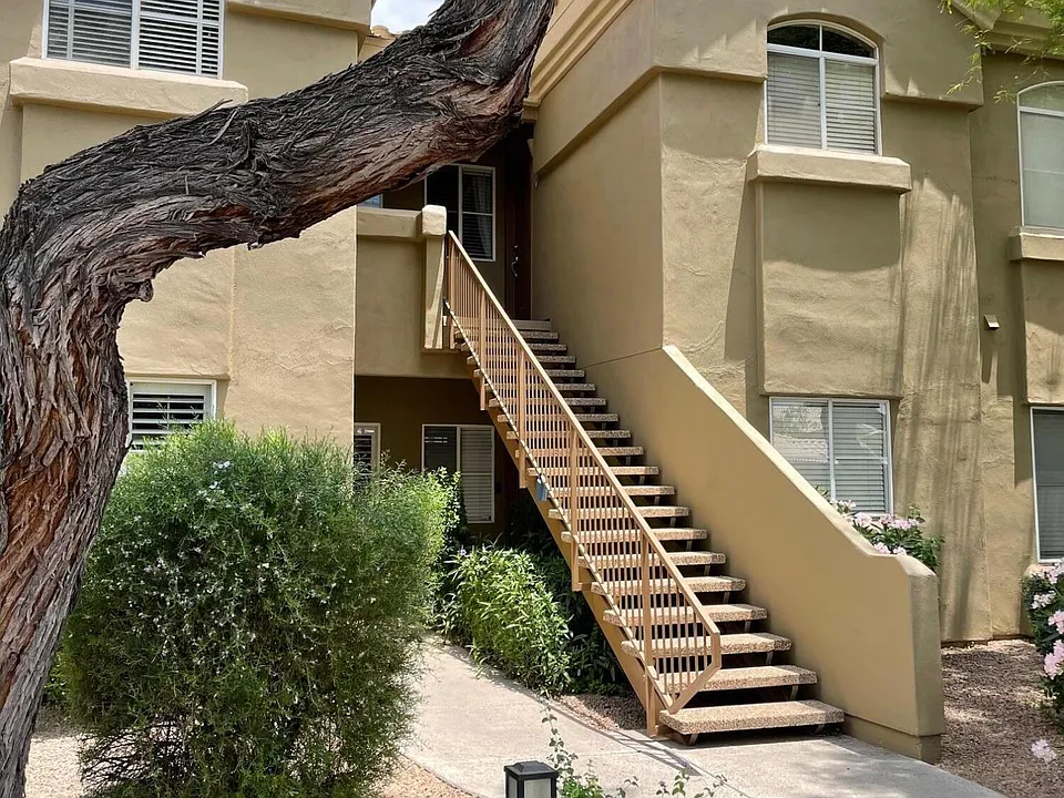 5335 E Shea Blvd #1027