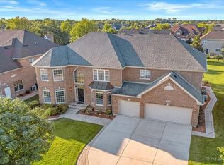 355 Dublin Rd, Bloomingdale, IL 60108