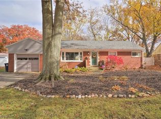 528 Overwood Rd, Akron, OH 44313