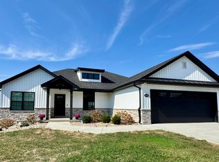 10385 N Highway Vv, Columbia, MO 65202