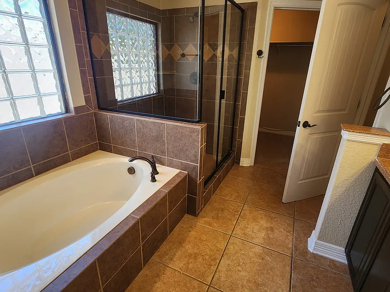 12507 Stillwater Crk — Photo 29