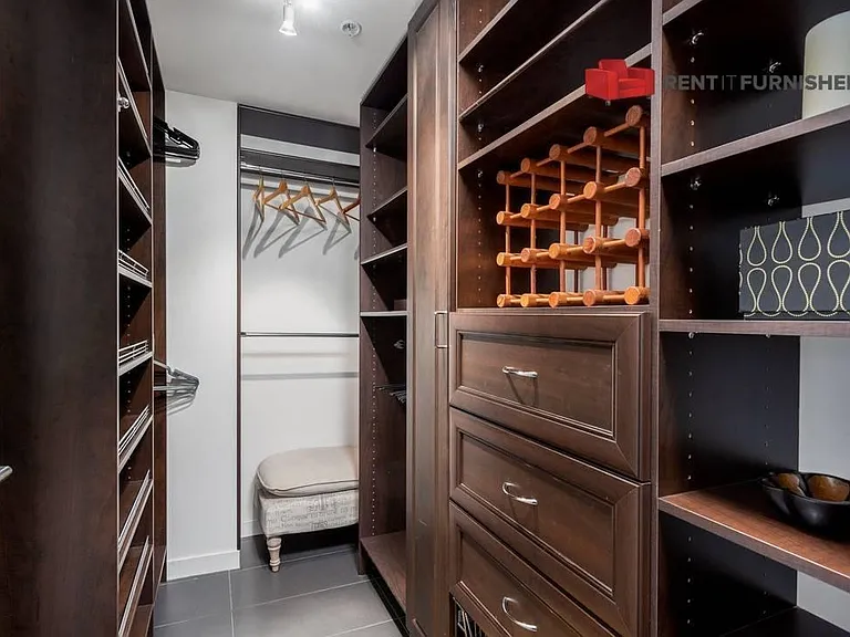 522 W 8th Ave #303 — Photo 9