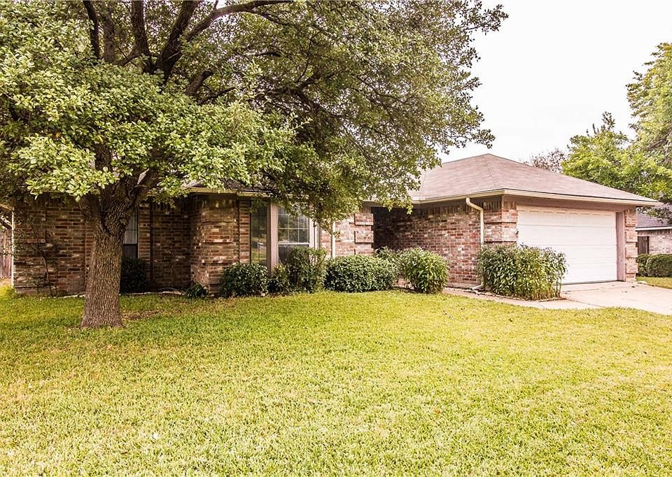 249 NE Brushy Mound Rd, Burleson, TX 76028 Zillow