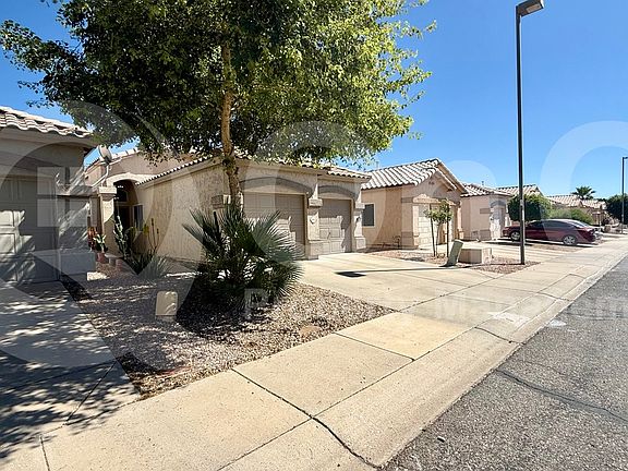 2nd image of 19825 N 49th Ave