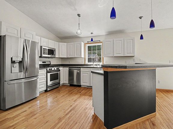 5th image of 10763 Sweet Lilac Ln