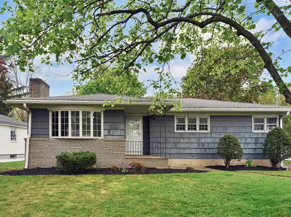 18 Harrison Drive, Hamden, CT 06514
