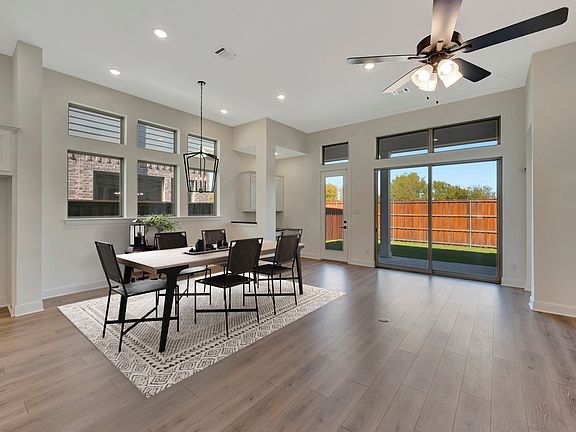 7th image of this home