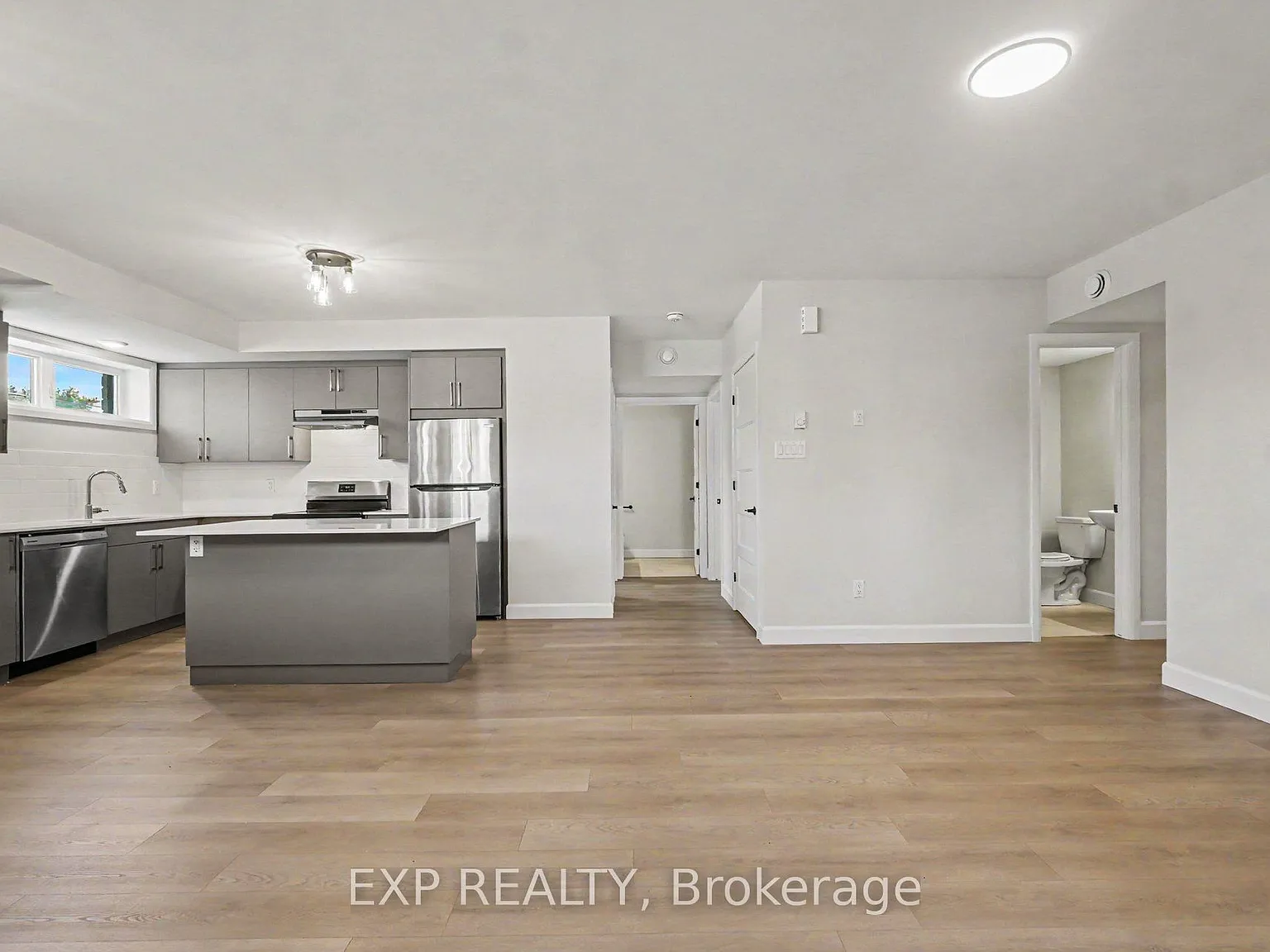 2 bed, $1,890 — Photo 4