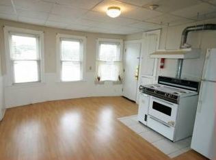 4 Fairview Ave #2, Pawtucket, RI 02860