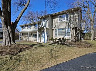 3140 Walden Ln, Wilmette, IL 60091