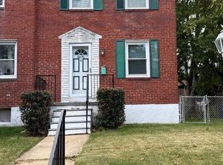 8676 Oak Rd, Parkville, MD 21234