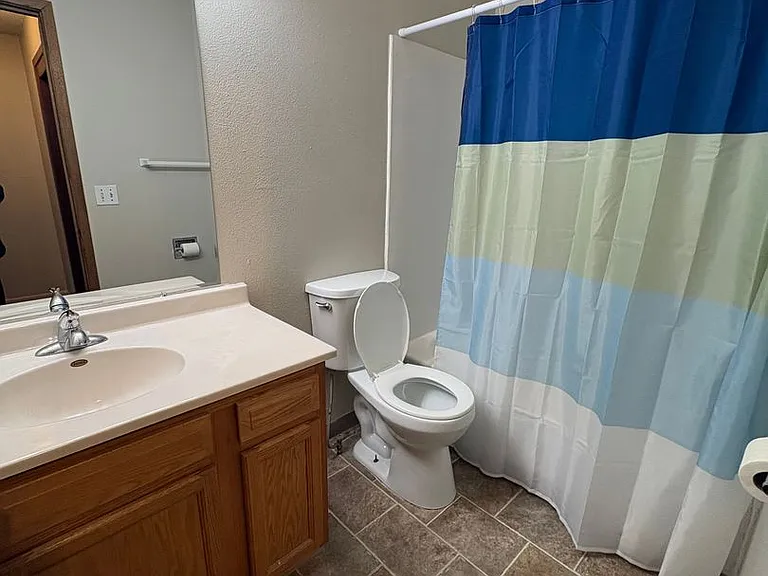 1 bed, 1 bath - $695/month — Photo 16