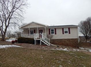 108 Christiana Dr, Rogersville, TN 37857