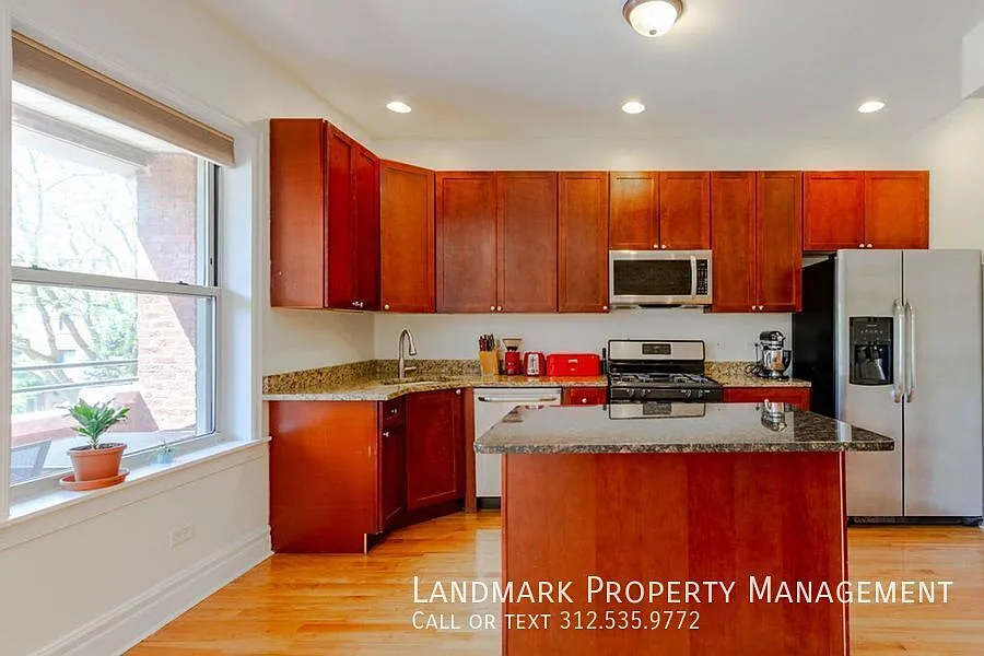 4853 Vincennes Unit 205 — Photo 2