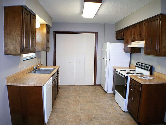 5th image of 1232 N Spencer Dr