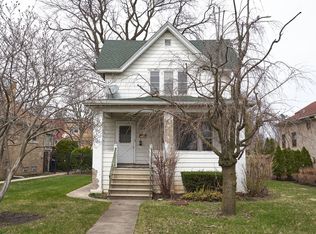 6818 W Hobart Ave, Chicago, IL 60631