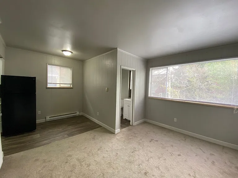 5026 20th Ave NE — Photo 15