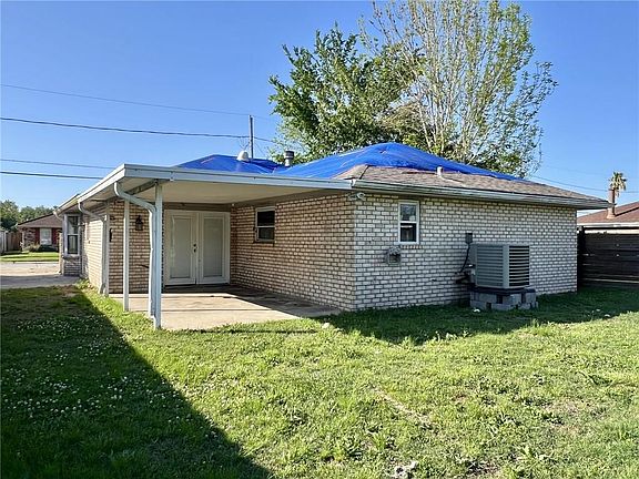 5th image of 2917 Angelique Dr