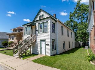 2604 Schrage Ave #1, Whiting, IN 46394