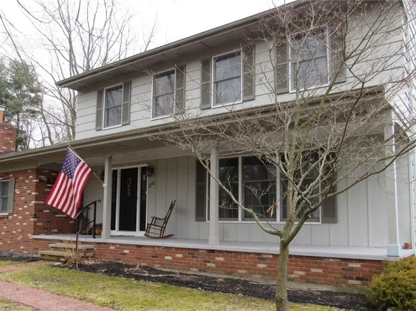 270 Greenridge Dr, Geneva, OH 44041