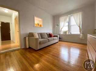 32-06 37th St #3B, Astoria, NY 11106
