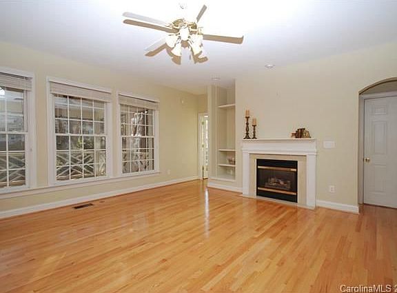 4th image of 10458 Breamore Dr