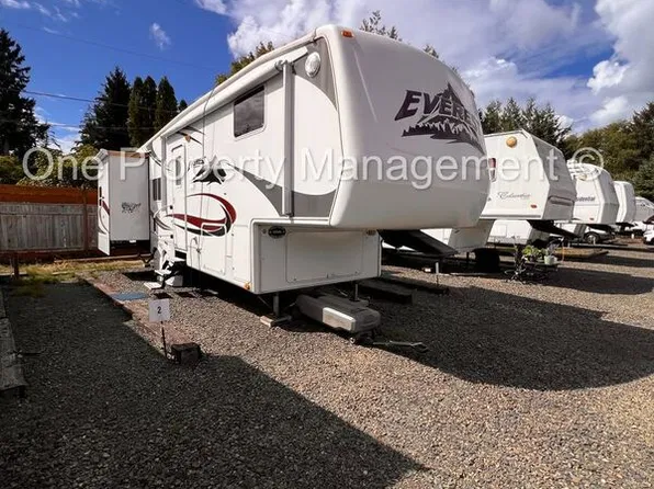 2 3rd St W, Chinook, WA