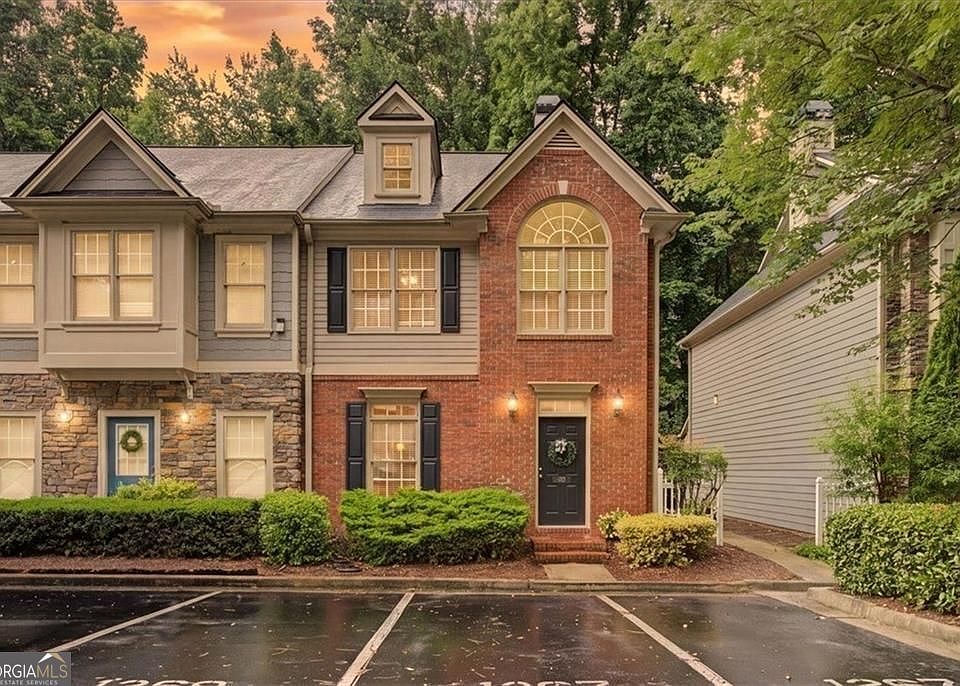 1st image of 1267 Harris Commons Pl
