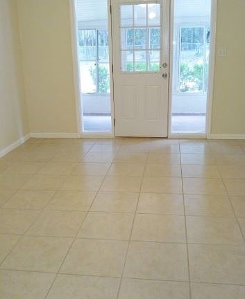 3rd image of 1145 NE 6th Ct