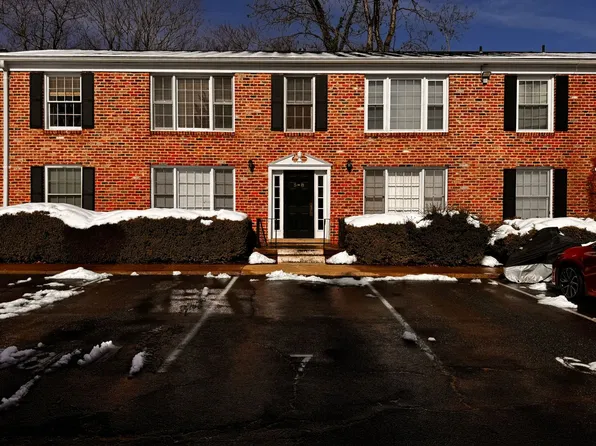 2527 Hydraulic Rd, Charlottesville, VA