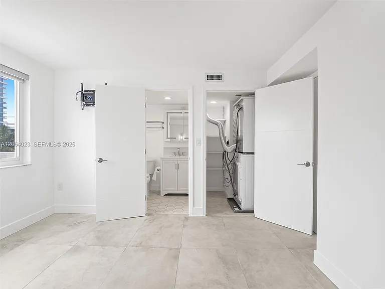 6725 Harding Ave #504 — Photo 33