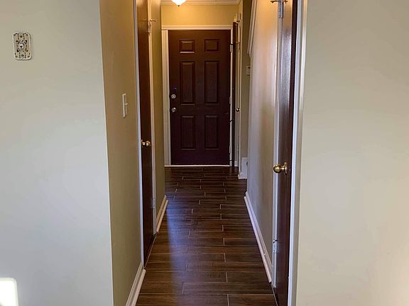 4th image of 8547 Westchester Dr