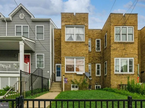 218 Morse St, Camden, NJ 08105