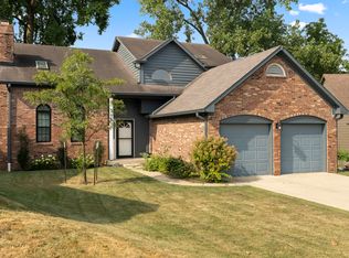 3167 Buckmoor Ct, Greenwood, IN 46143