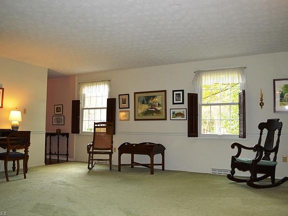 5th image of 5742 Bradford Way