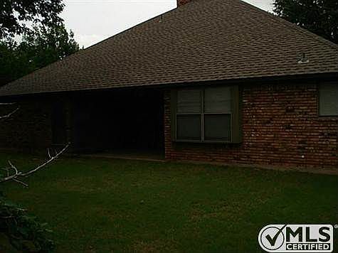 4th image of 7800 Meadowlark Dr
