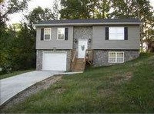 1470 19th St SW, Hickory, NC 28602