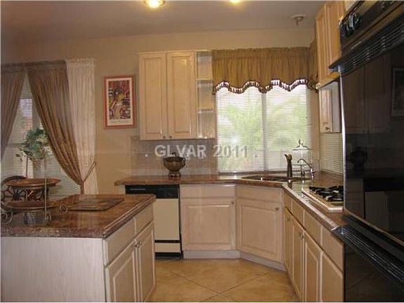 2nd image of 2720 Copper Cove Dr