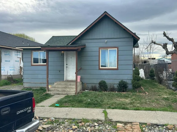 27 N G St, Toppenish, WA 98948