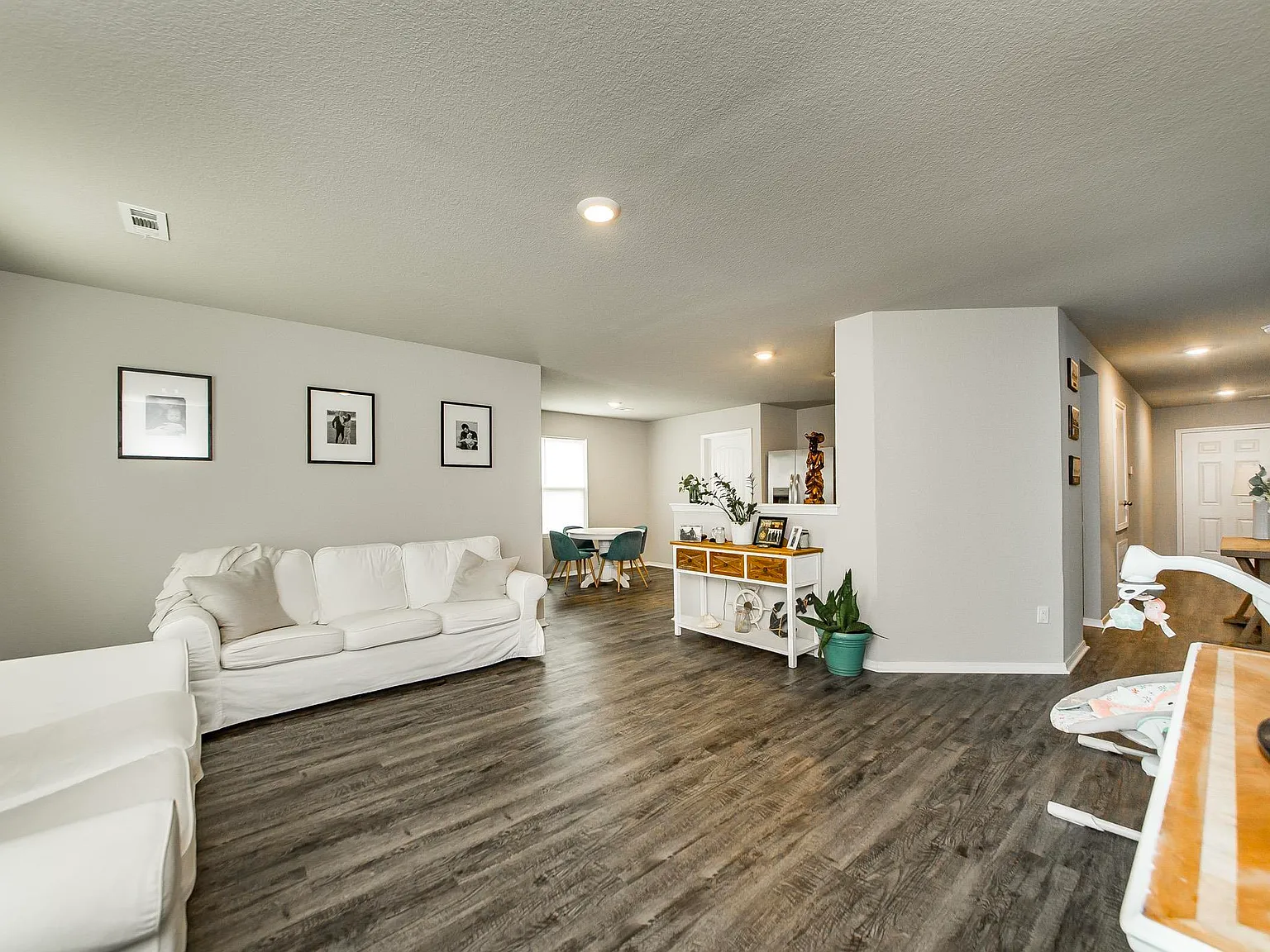 53 Dunnaway Drive - 1 — Photo 3