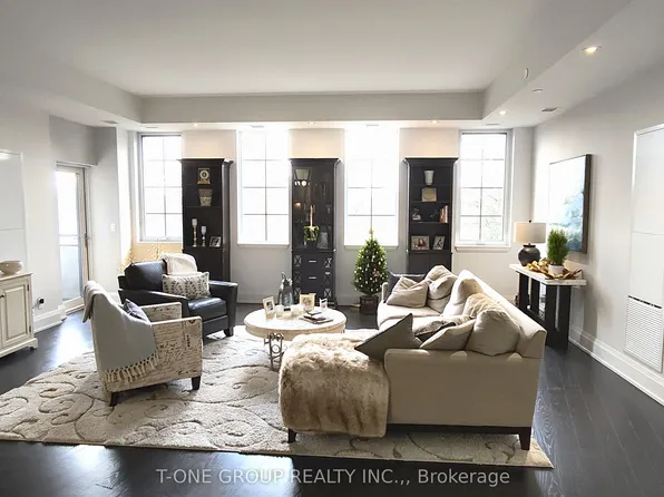 20 Fred Varley Dr, Markham, ON