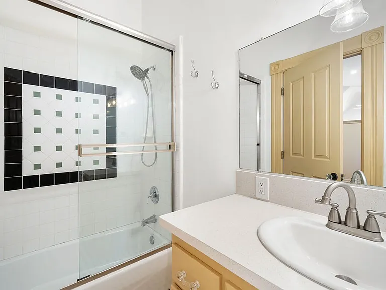 1314 Palm St — Photo 24