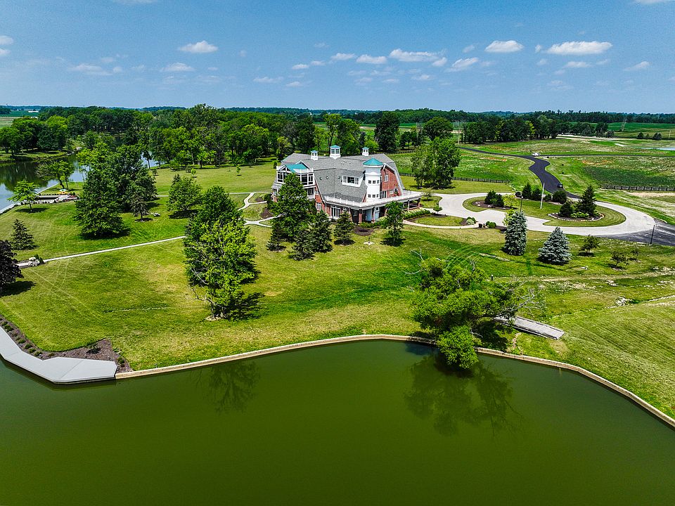 9825 Windy Hills Dr, Zionsville, IN 46077 MLS 21910804 Zillow