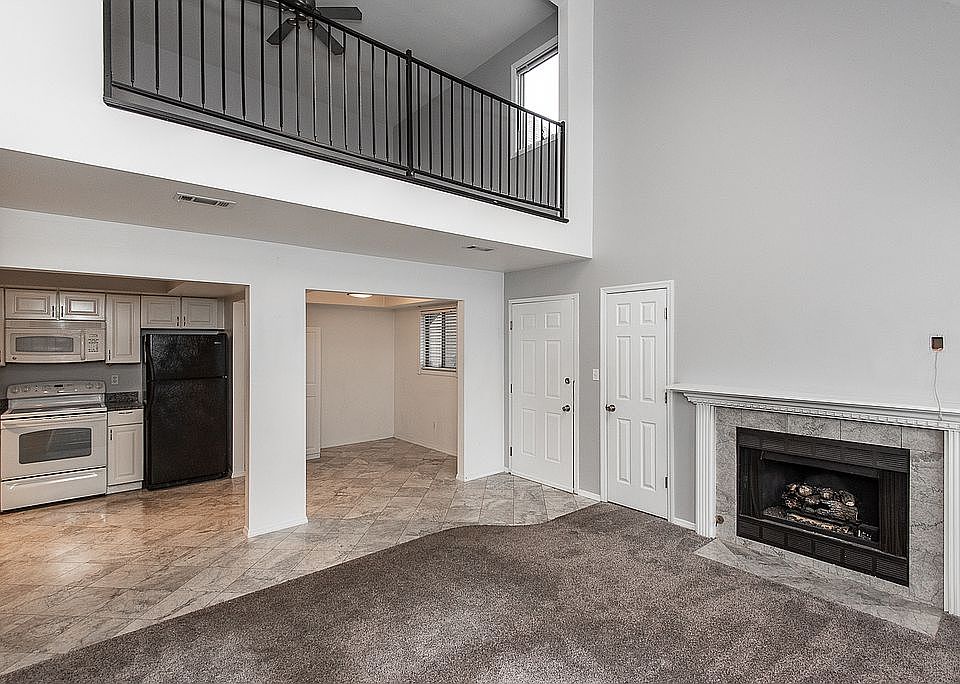 1st image of 5174 Hollow Wood Ct APT D