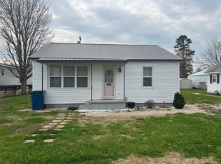 404 W Whitwell St, Advance, MO 63730