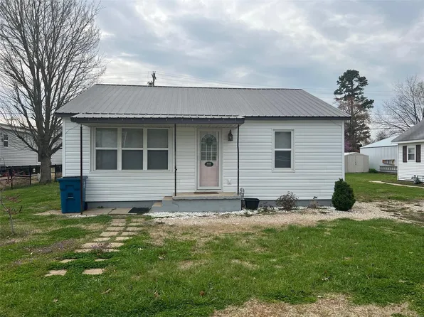 404 W Whitwell St, Advance, MO 63730