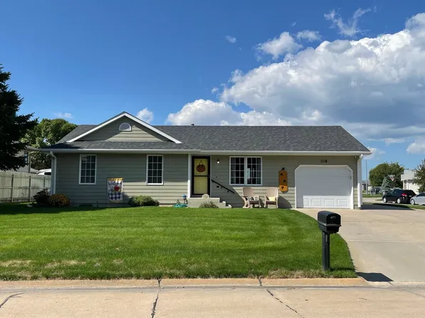 1118 23rd St, Gothenburg, NE 69138