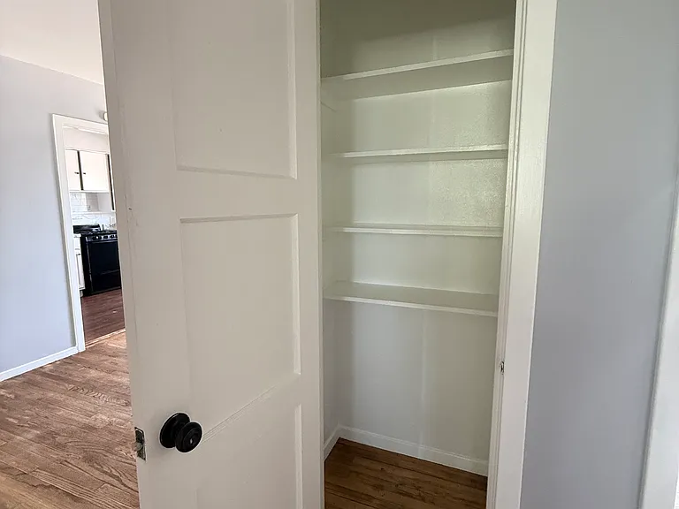 2101 College Ave #4 — Photo 9
