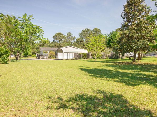 28 Greenfield Ln, Walterboro, SC 29488