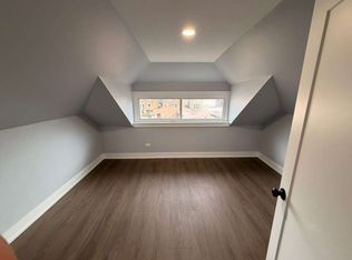 3025 W 54th Pl #5, Chicago, IL